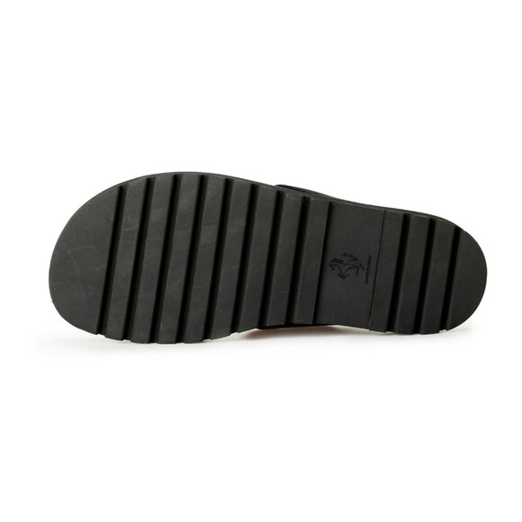 Sandals_&_Flip_Flops